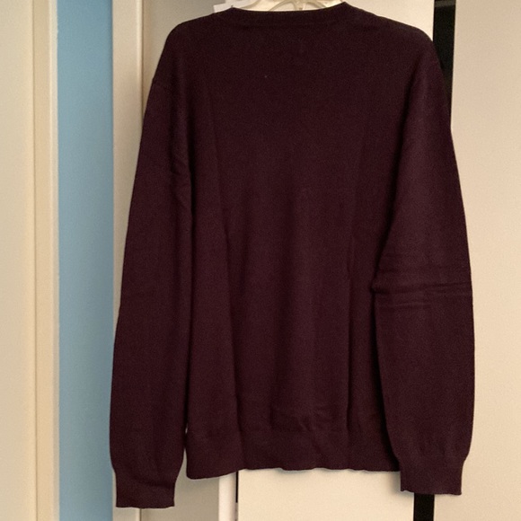 NWT Men Sweater V Neck size Large - Picture 3 of 6